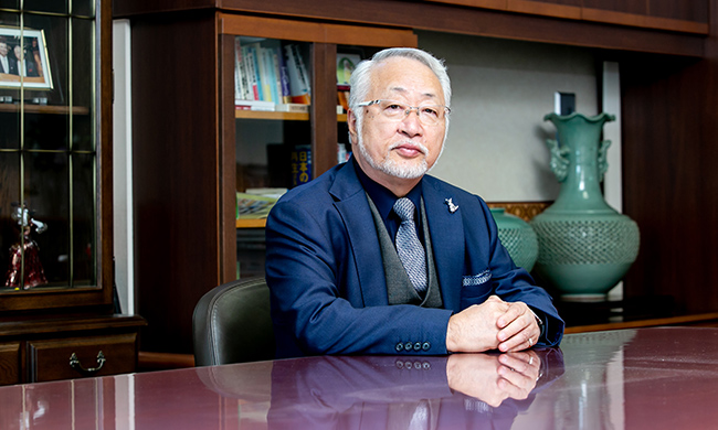 Nihon Technos  Chairman & CEO Ryuzo Aida